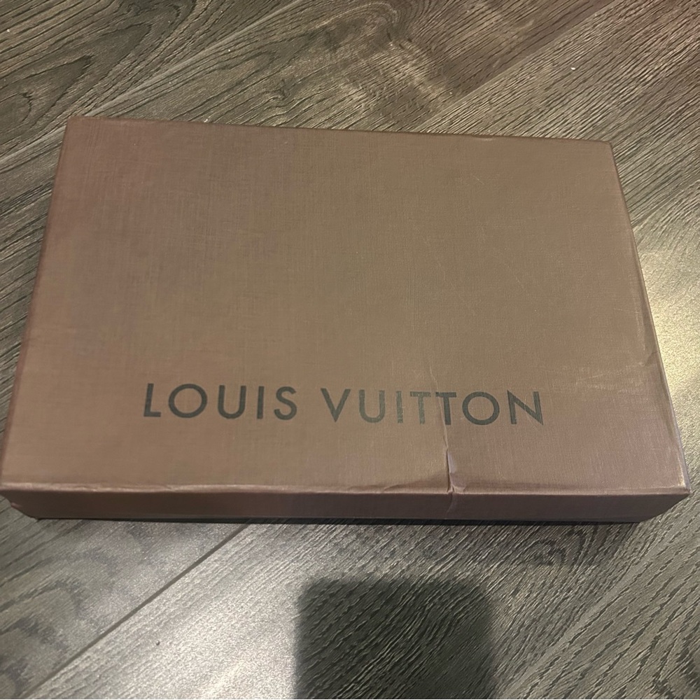 Louis Vuitton Empty Box - Picture 2 of 5